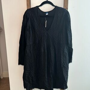 Black long sleeve subtle polka dot dress